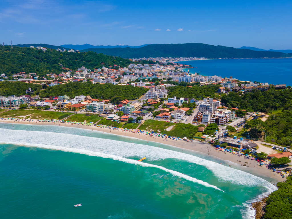Bombinhas: que praia escolher e que horas não entrar