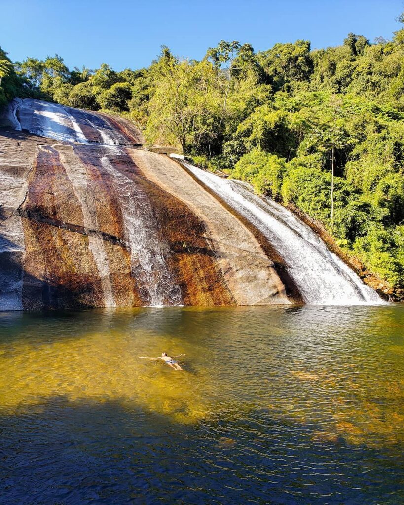 Cachoeira Paquetá em Ilhabela - São Paulo