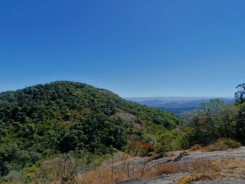 Vista de cima da Trilha Platô em Monte Verde em Minas Gerais