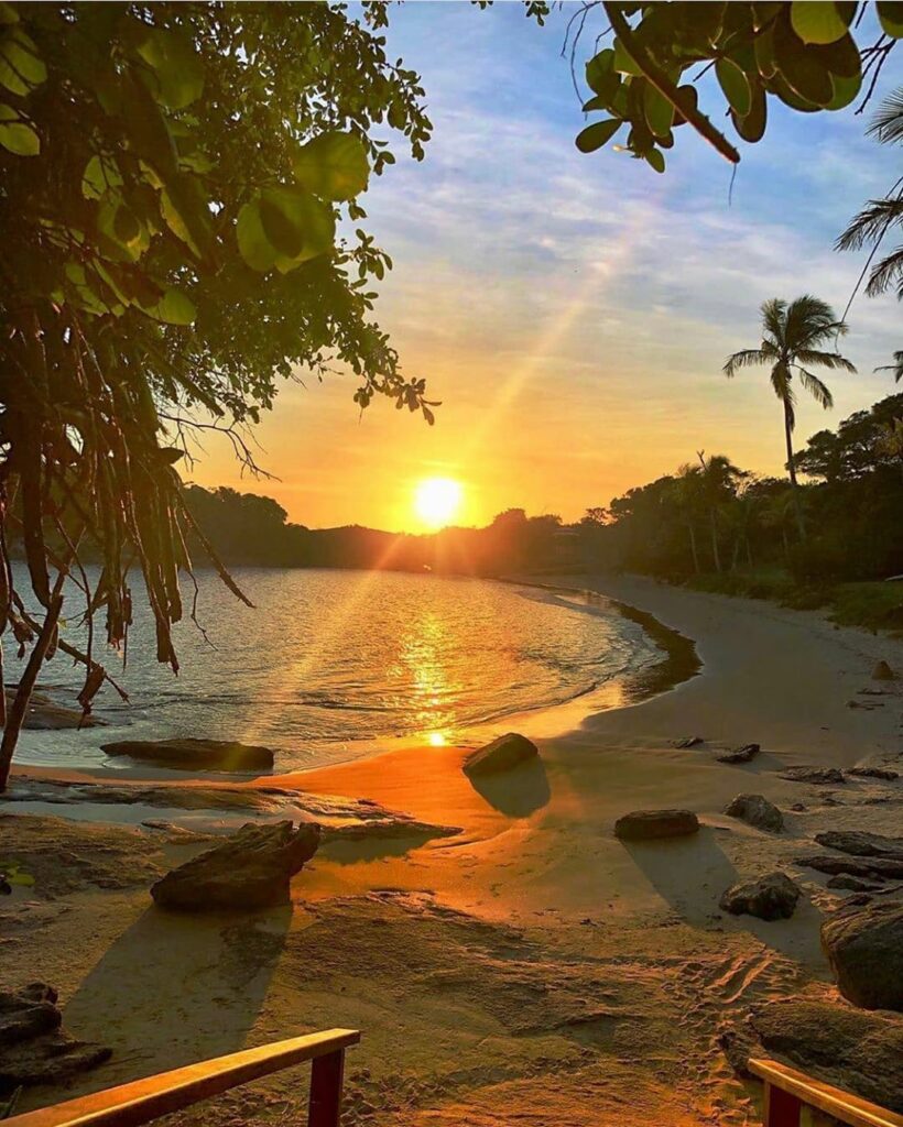 Praia dos Namorados em Guarapari no Espirito Santo 